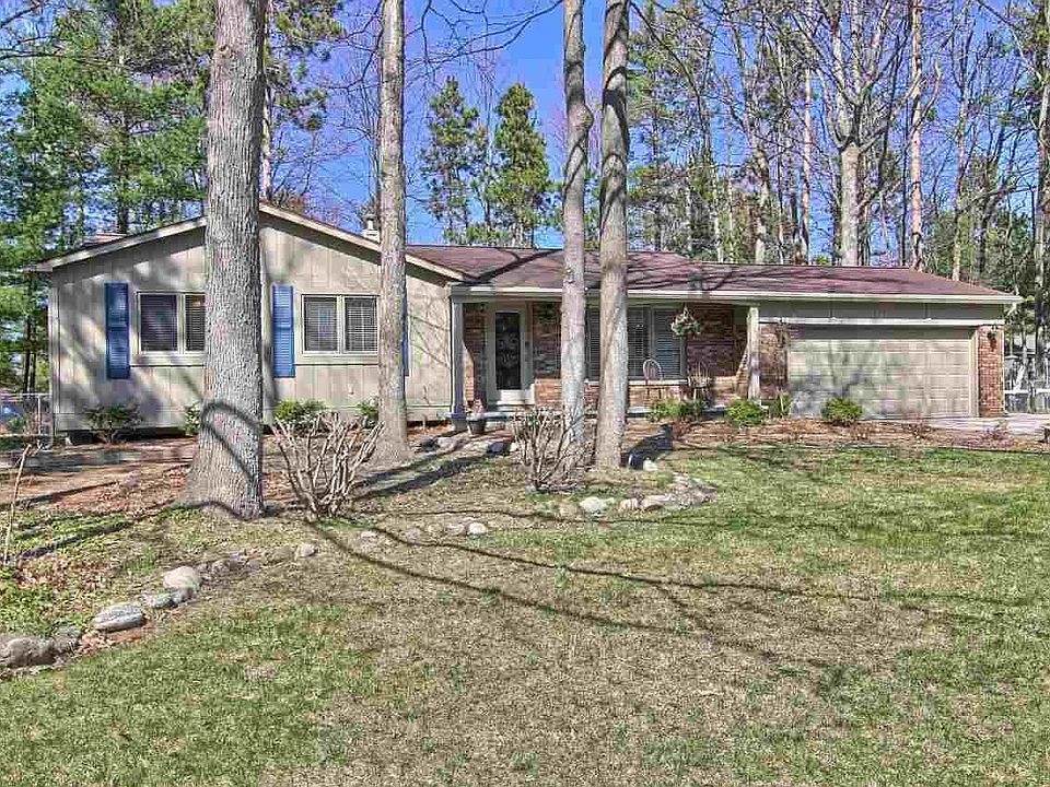 1st image of 3357 Basswood Dr