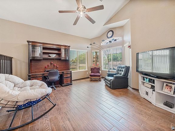 4th image of 4305 W 22nd Ln