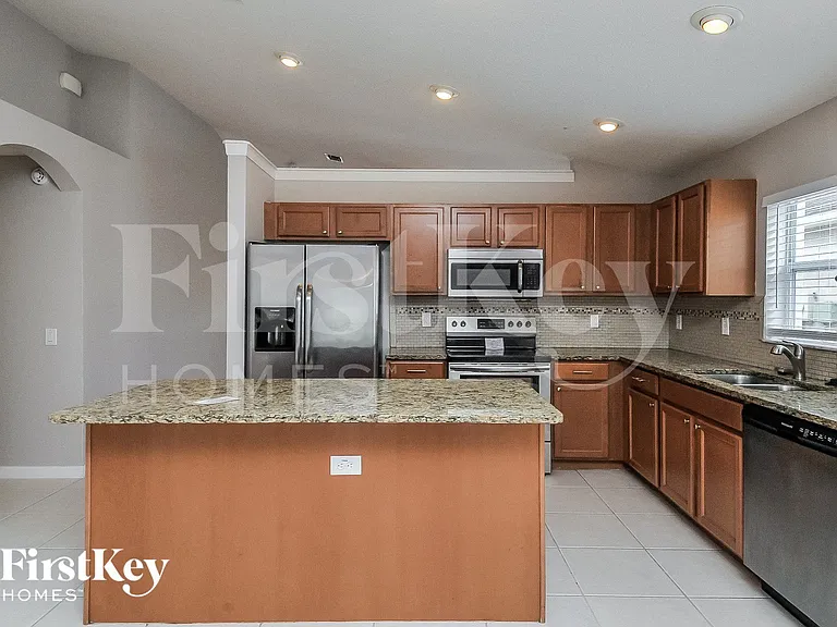 8129 Alamosa Wood Ave — Photo 6