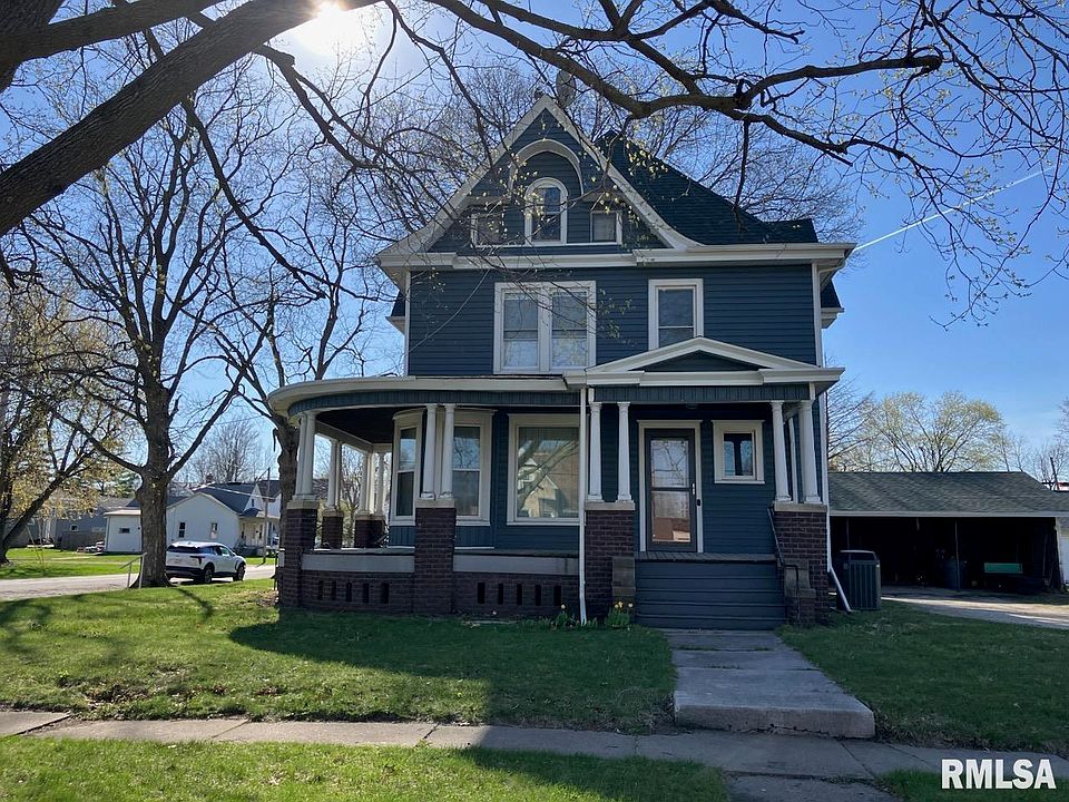 1st image of 204 W Clinton Ave