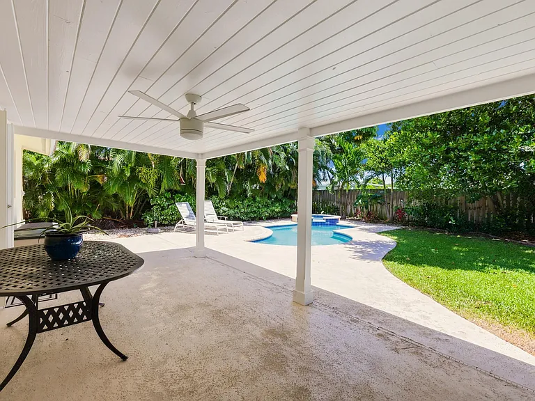 1222 SW 5th St — Photo 49