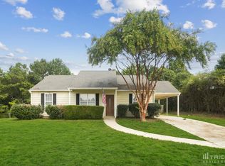 522 Linda Ln, Powder Springs, GA