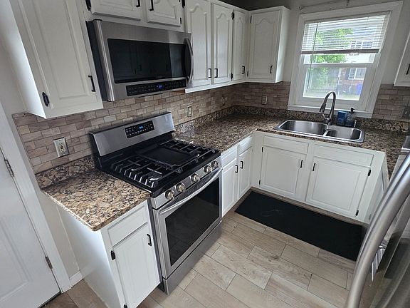 3rd image of 2 Hagan St #1