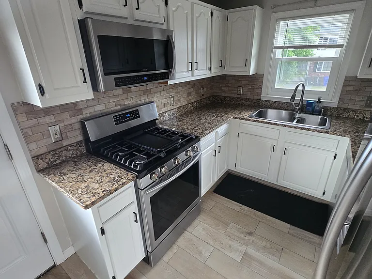 2 Hagan St #1 — Photo 3