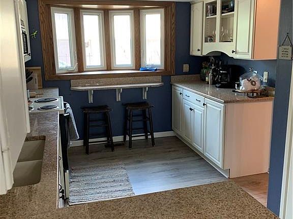 4th image of 1217 Chevington Ct