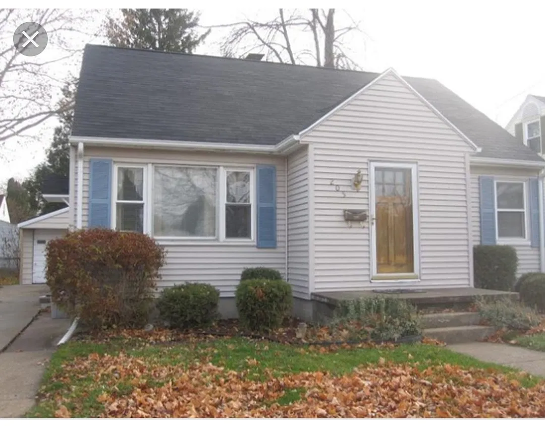 205 Caroline St photo 1