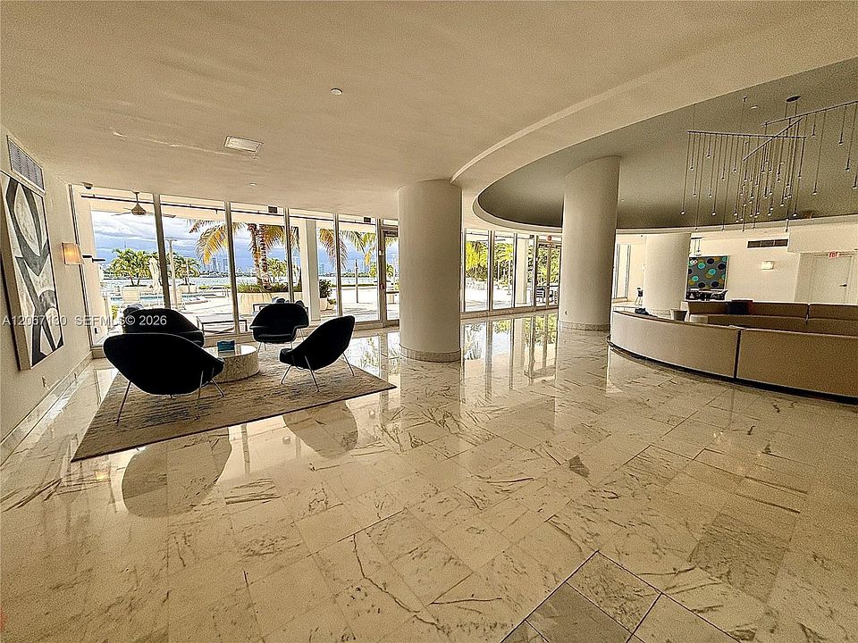 2nd image of 1000 West Ave Penthouse 19