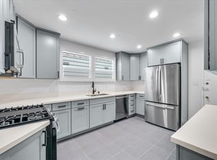 350 S Camden Dr #A, Beverly Hills, CA 90212