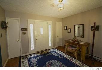 2nd image of 2195 Rose Ln
