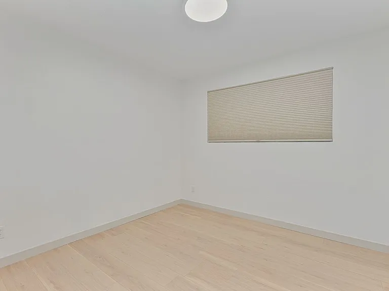 4108 E. Portland Street — Photo 13