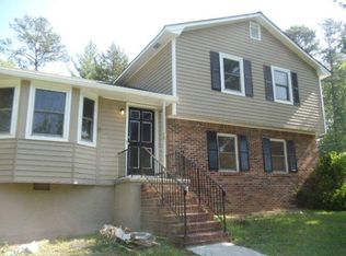 2555 Holly Berry Trl, Snellville, GA 30039