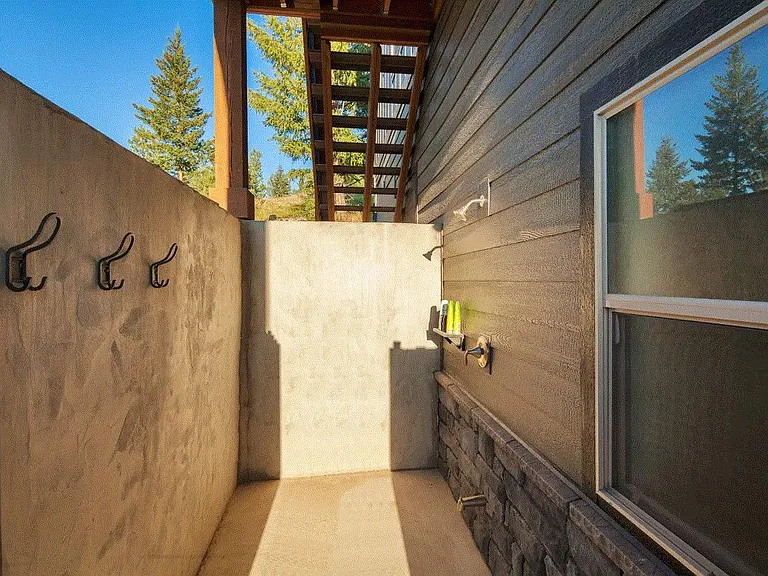 202 Nelson Dr — Photo 20