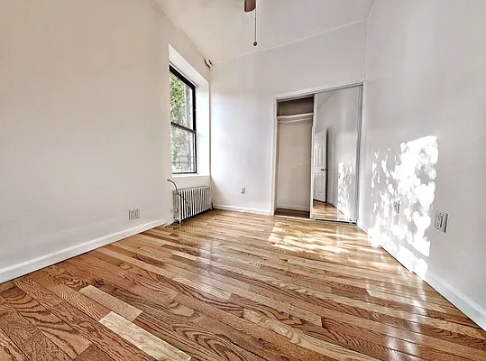 Rented by Union Square Property Management | media 12