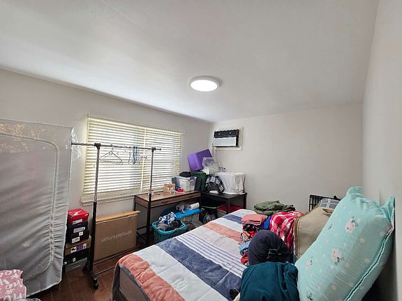 5th image of 31 Jasper St Floor 2