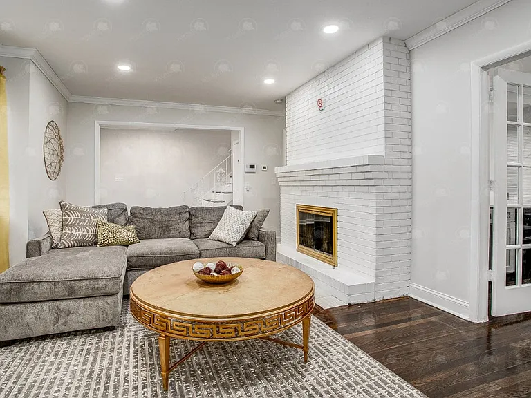 307 Bellefontaine Ave — Photo 22