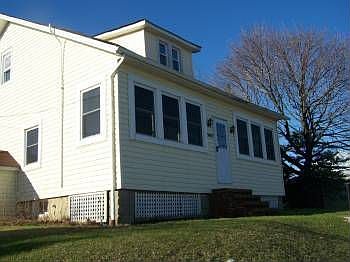 2nd image of 3407 E Joppa Rd