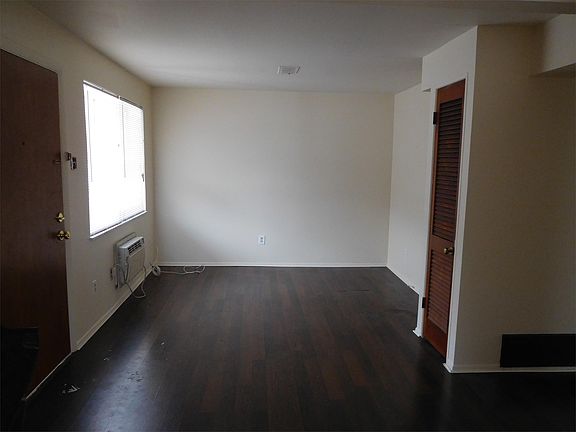 4th image of 483 S Holmes Ave APT E
