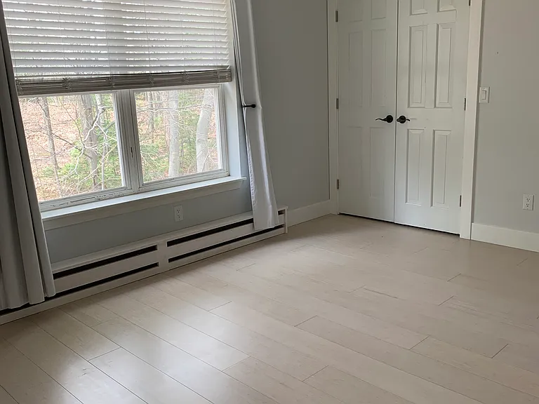 E Redrock Dr — Photo 19