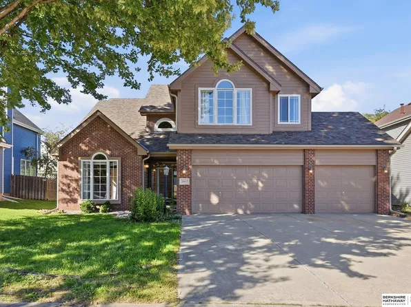 2602 Fairview St, Bellevue, NE 68147