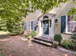 740 Pine Hill Rd, Wayne, PA 19087