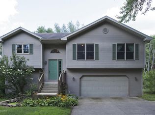 5428 R Ave E, Scotts, MI 49088