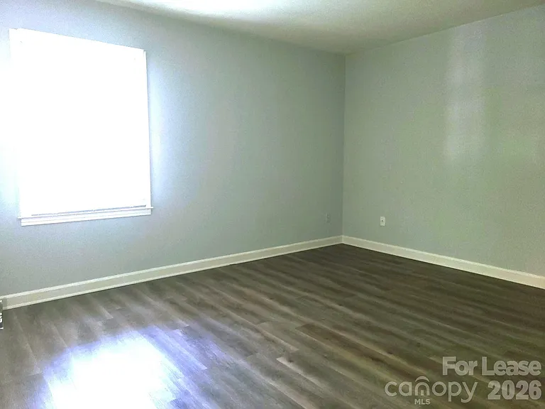 2141 Selwyn Ave #206 — Photo 9