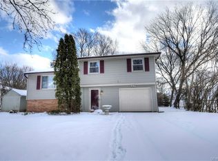 3 Lori Ln, Rochester, NY 14624