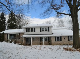 6099 Wiclif St NE, Canton, OH 44721