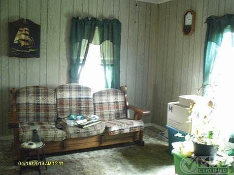 4th image of 60 Crawford Ave