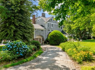 44 Bliss Mine Rd APT 8, Middletown, RI 02842