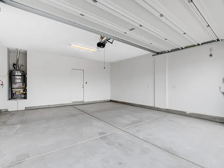 8883 Roadrunner Ravine St — Photo 33