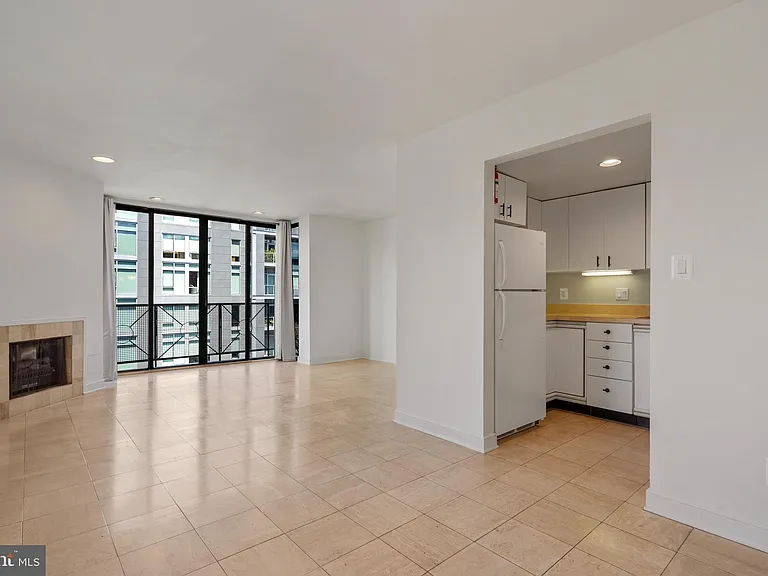 1117 New Hampshire Ave NW #7 — Photo 4