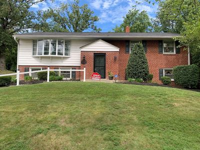 3132 Christine Dr, Beltsville, MD, 20705