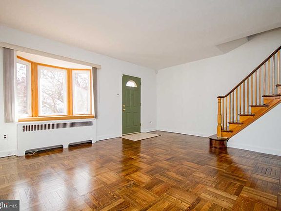 4th image of 6222 Tackawanna St