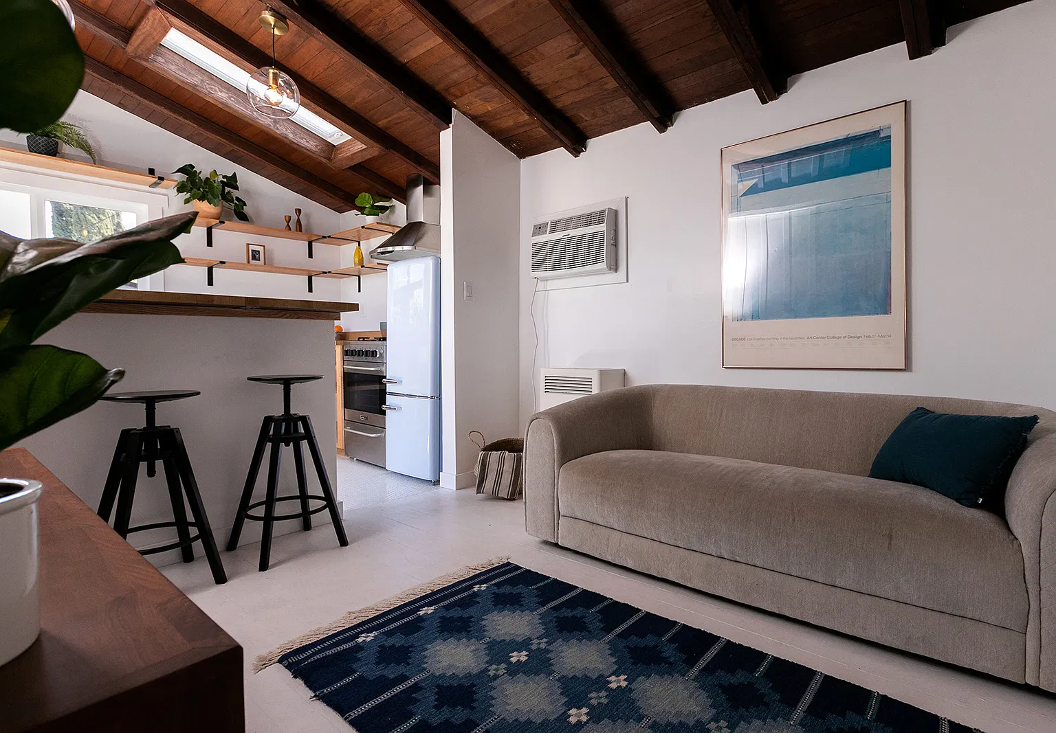 1 bed, 400 sqft, $3,400 — Photo 1