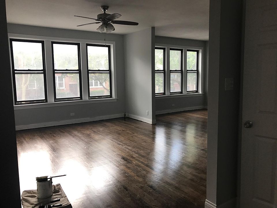 1st image of 5515-25 S Everett Ave #15-1W