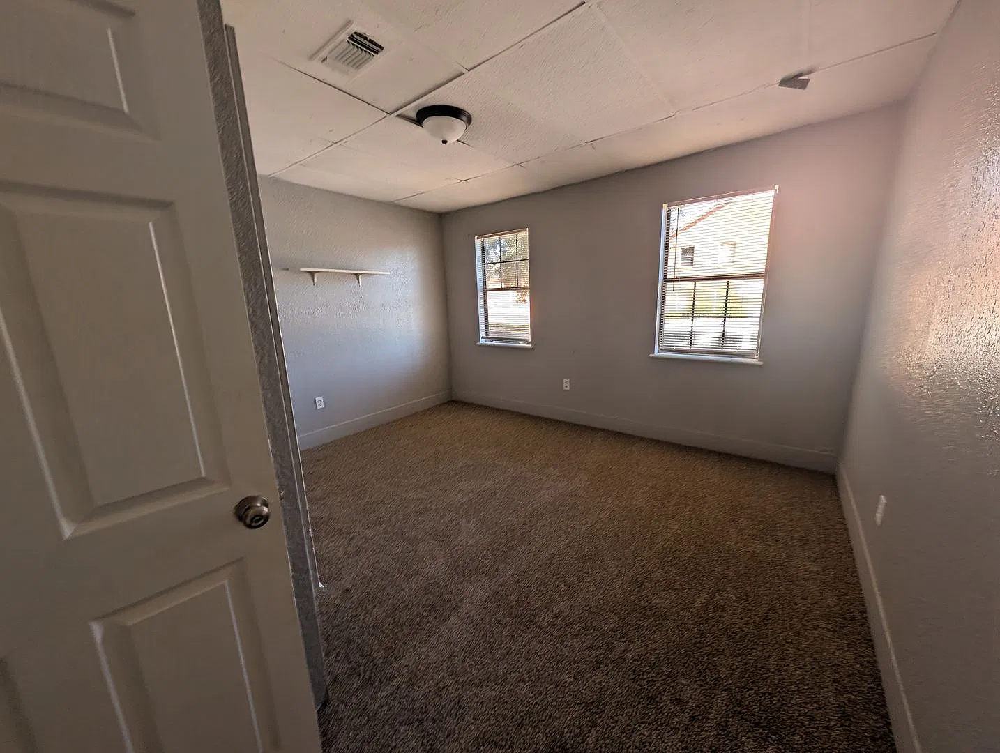 Laurel Duplex - Empie — Photo 2