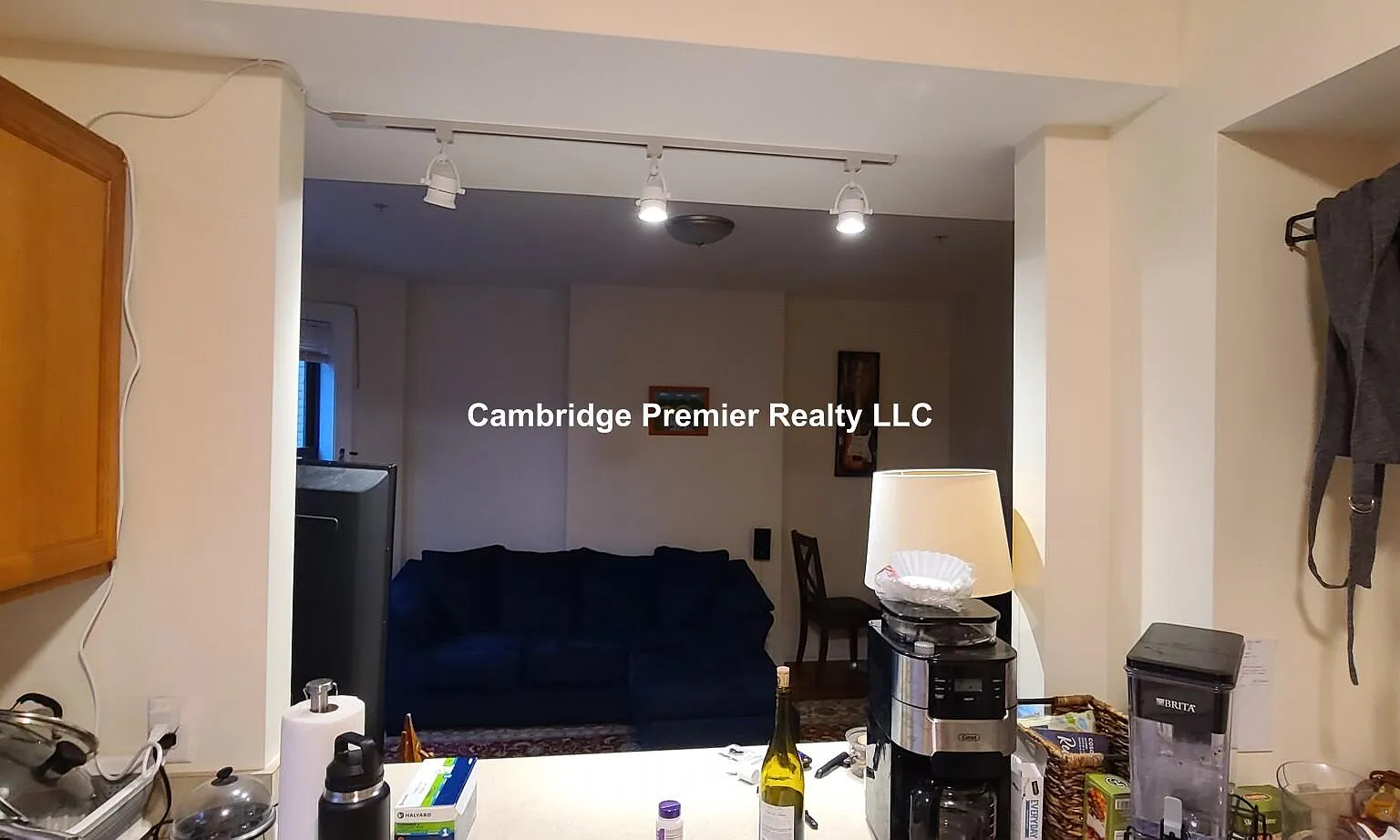 885 Massachusetts Ave — Photo 3