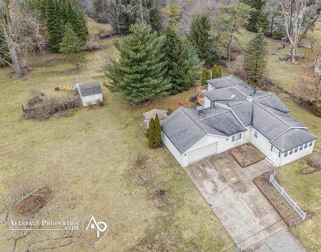 5215 Eastview Rd, Clarkston, MI 48346 Zillow