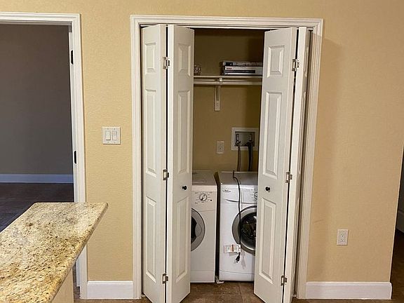 5th image of 12446 Starcrest Dr