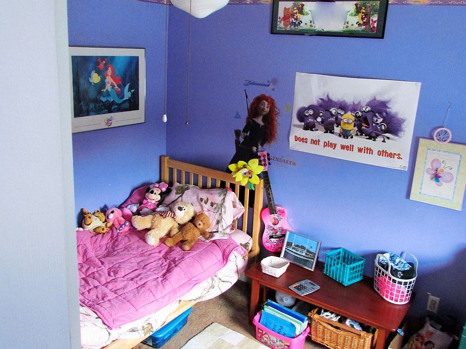 2nd image of 43C Colonial Rd