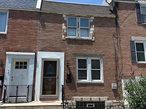 3rd image of 351 W Salaignac St