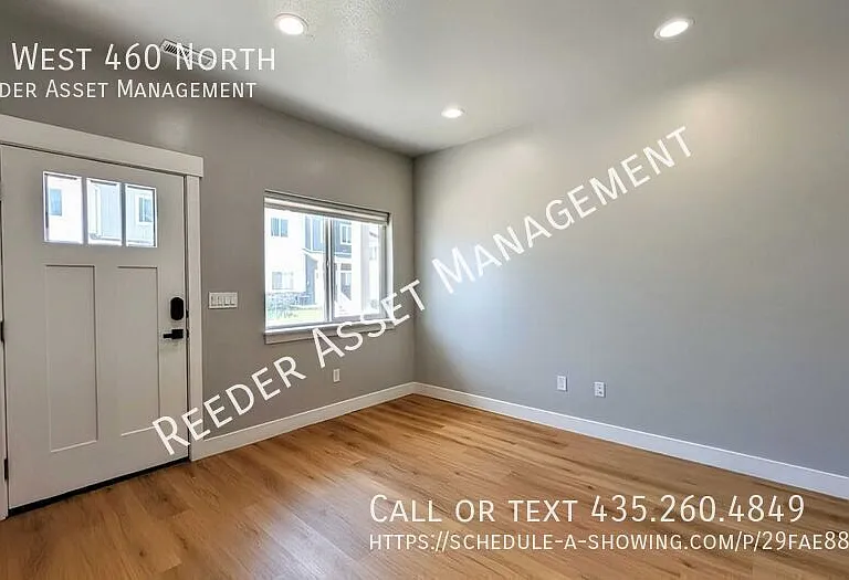 24 W 460 N — Photo 2