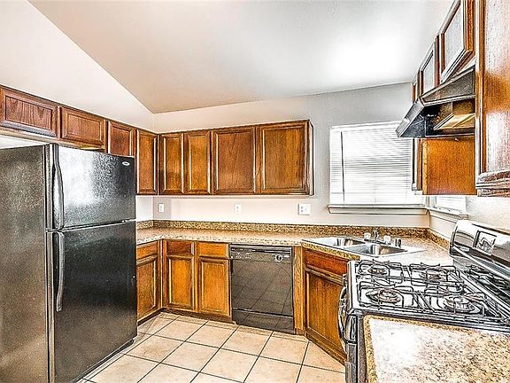 3rd image of 12716 Francisco Paz Ln