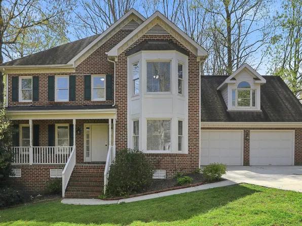 17 Edinburgh Pl, Clayton, NC 27527