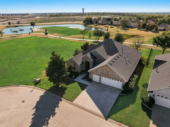 9705 Amber Ct, Denton, TX 76207