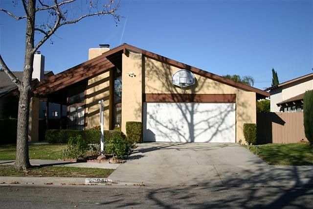 1st image of 20249 Wyandotte St