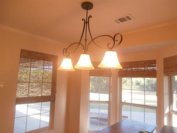 5th image of 43179 Wisteria Dr