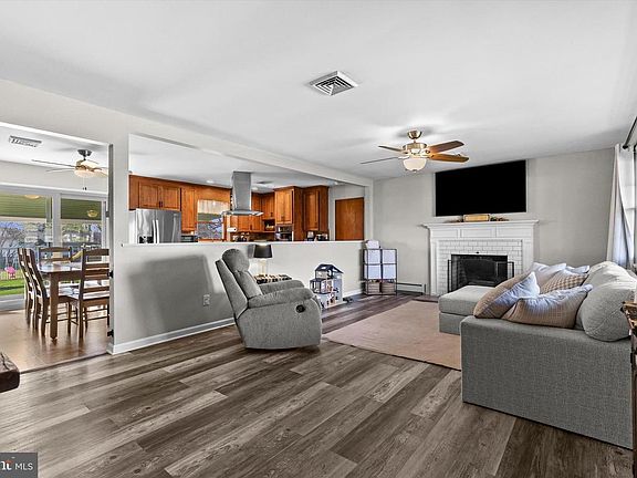 5th image of 239 Mill Rd