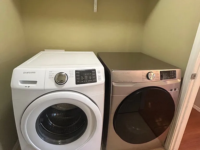115 E Cassidy Dr — Photo 5